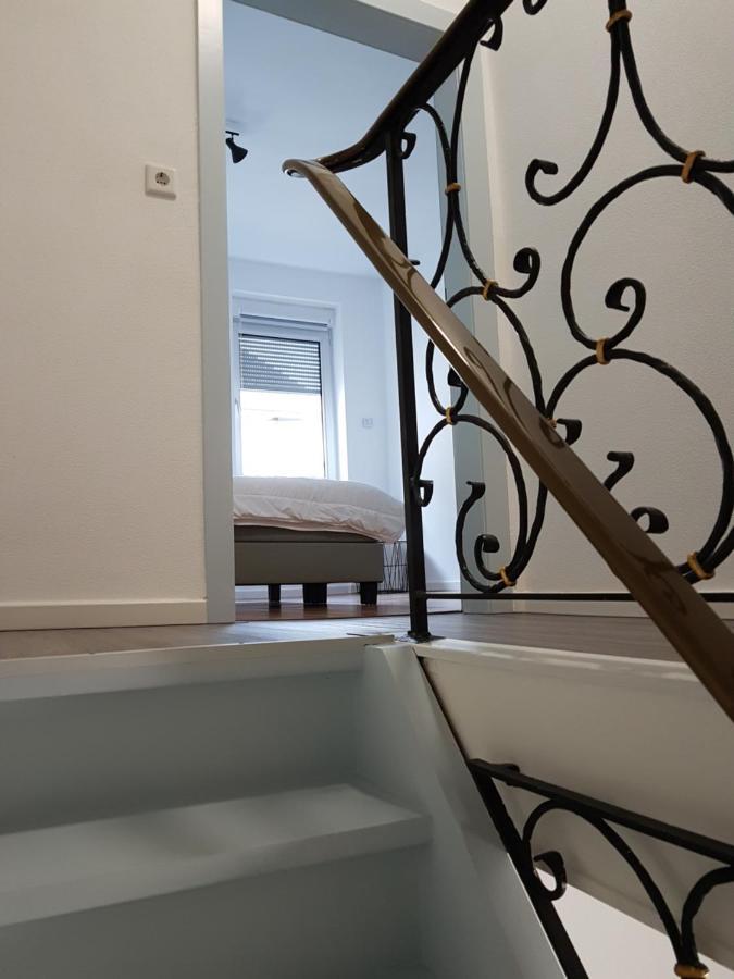 Haus Alte Metzgerei - Im Herzen Der Altstadt Zell an der Mosel Kültér fotó