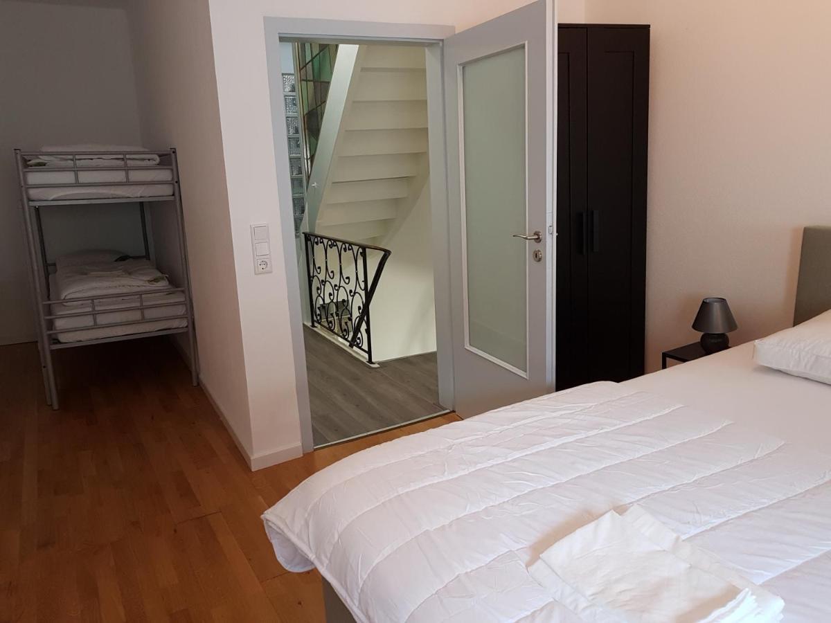 Haus Alte Metzgerei - Im Herzen Der Altstadt Zell an der Mosel Kültér fotó