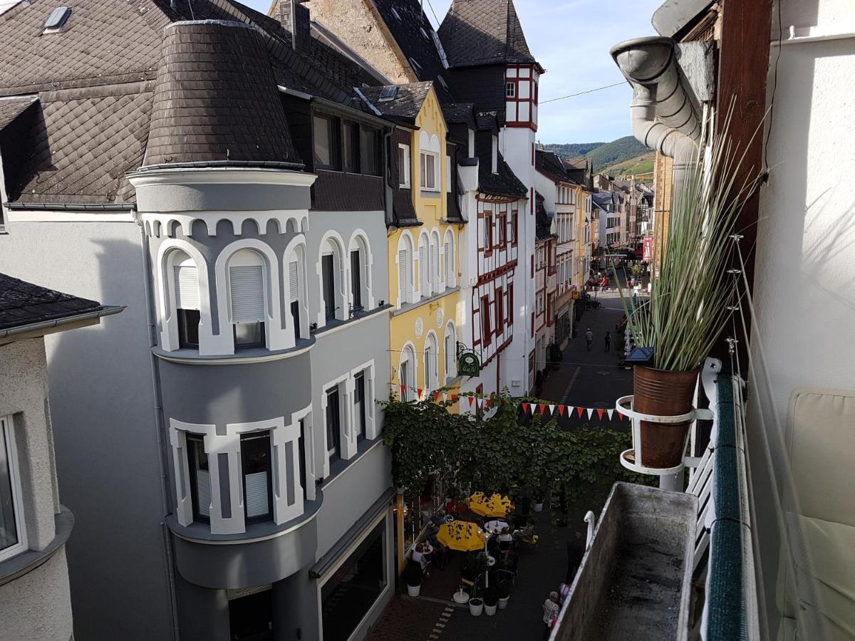Haus Alte Metzgerei - Im Herzen Der Altstadt Zell an der Mosel Kültér fotó